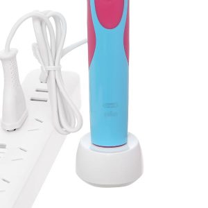 Bàn chải điện trẻ em Oral-B Vitality D12 Stages Power Frozen