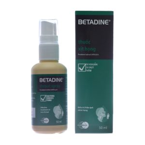 Thuốc xịt họng Betadine 0.45% trị nhiễm khuẩn niêm mạc miệng và họng chai 50ml