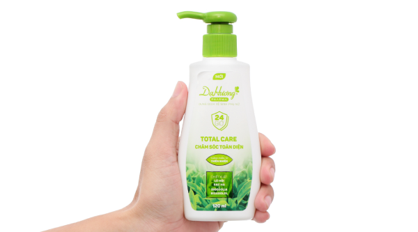 Dung dịch vệ sinh phụ nữ Dạ Hương Total care vệ sinh chăm sóc toàn diện chai 120ml