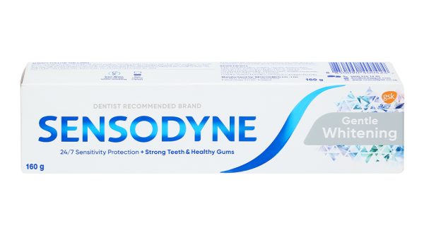 Kem đánh răng Sensodyne Gentle Whitening giúp làm trắng răng tuýp 160g