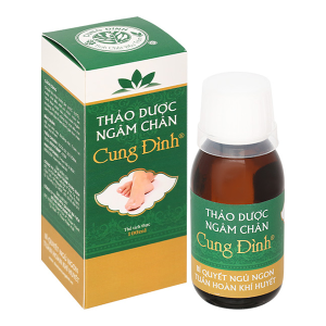 Dung dịch Thảo Dược Ngâm Chân Cung Đình hỗ trợ giảm triệu chứng phong thấp chai 100ml