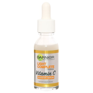 Serum Garnier Light Complete Vitamin C tăng cường trắng da, mờ thâm lọ 30ml