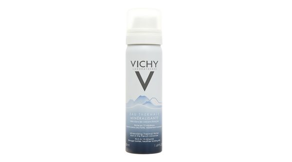 Xịt khoáng Vichy Eau Thermale Mineralizing Thermal Water giữ ẩm, bảo vệ da chai 50ml